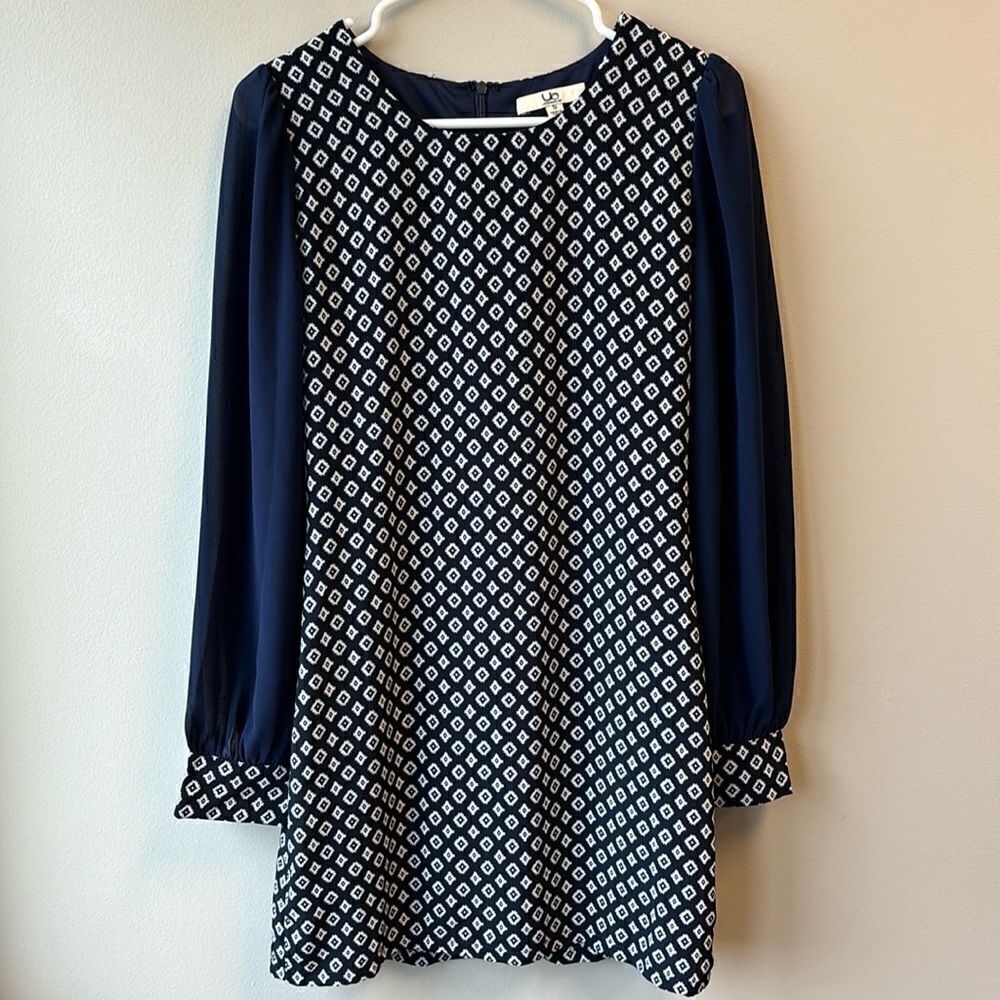 YA Los Angeles dress mini navy black and white small lined long sleeve
